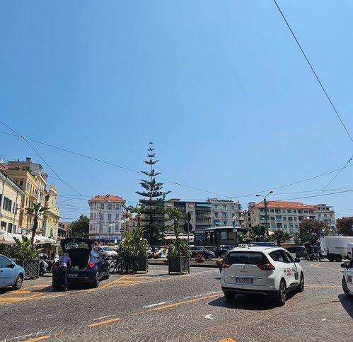 negozio in vendita a Sanremo