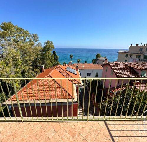 appartamento in vendita a Sanremo