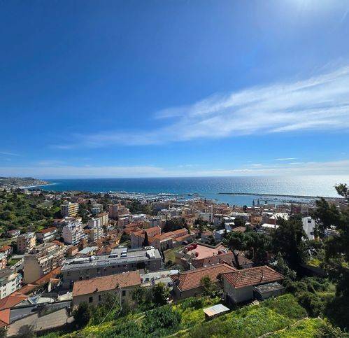 appartamento in vendita a Sanremo