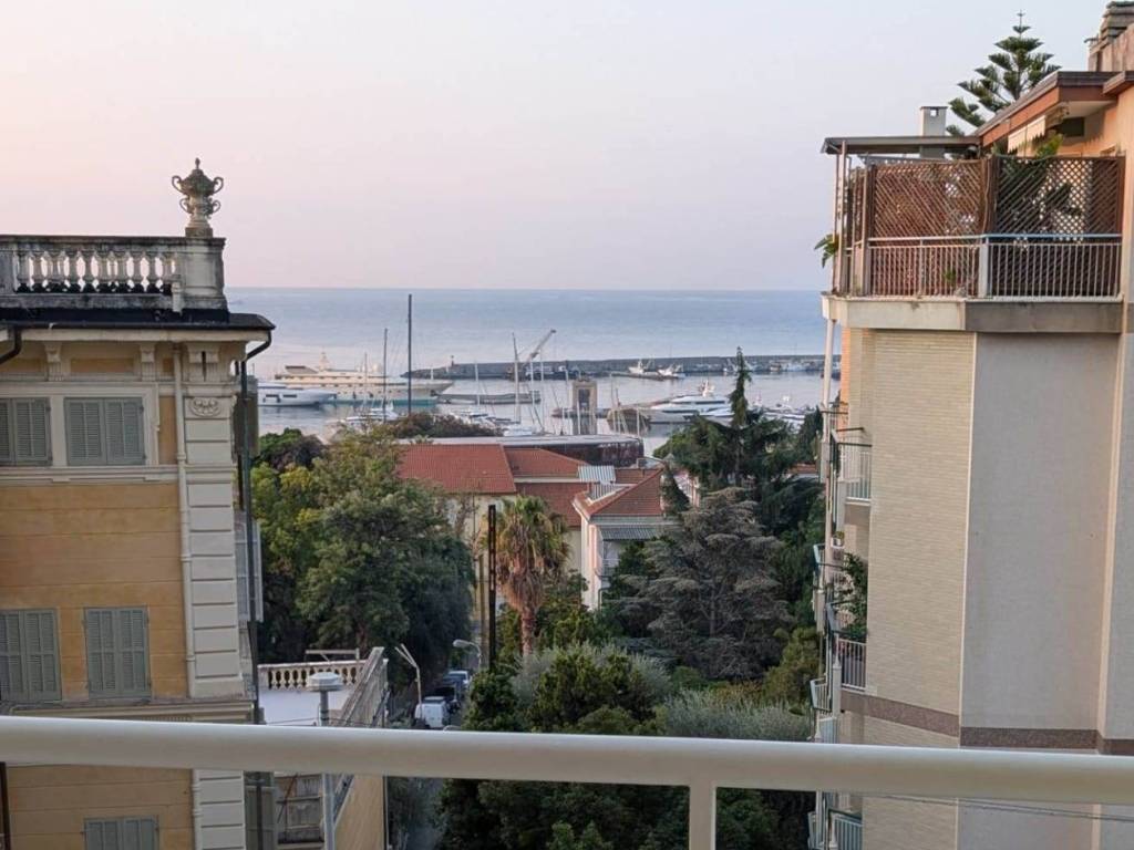 appartamento in vendita a Sanremo