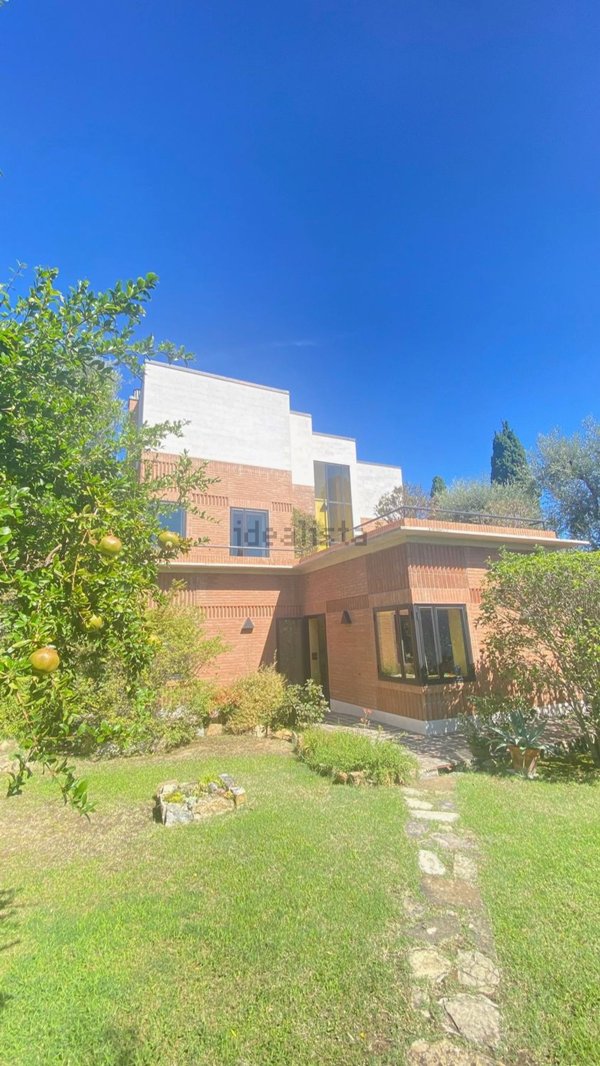 casa indipendente in vendita a Sanremo