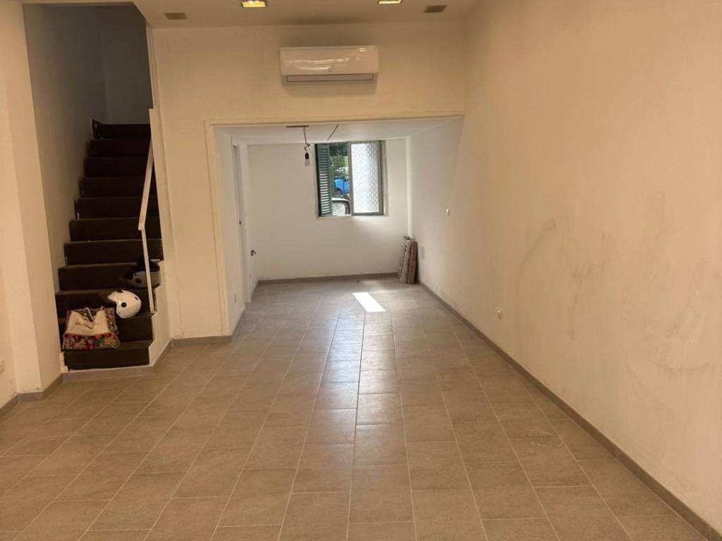 negozio in vendita a Sanremo