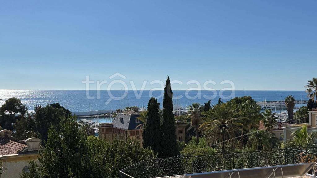 appartamento in vendita a Sanremo