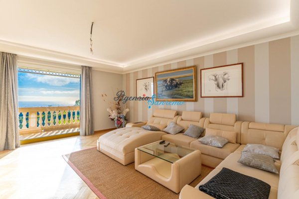 casa indipendente in vendita a Sanremo