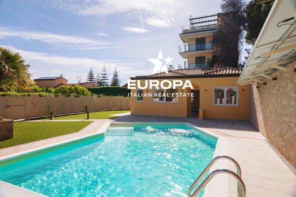 casa indipendente in vendita a Sanremo