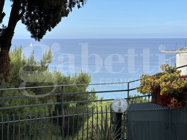 appartamento in vendita a Sanremo