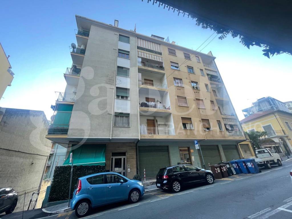 appartamento in vendita a Sanremo
