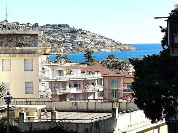 appartamento in vendita a Sanremo