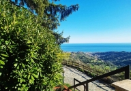 casa indipendente in vendita a Sanremo in zona San Romolo