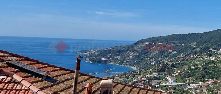 appartamento in vendita a Sanremo in zona Coldirodi