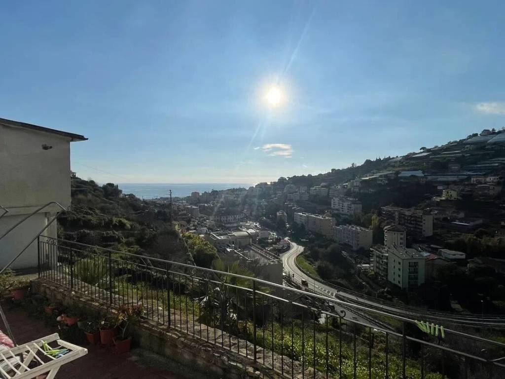 casa indipendente in vendita a Sanremo