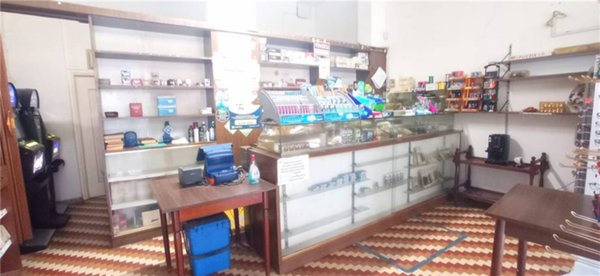 negozio in vendita a Sanremo