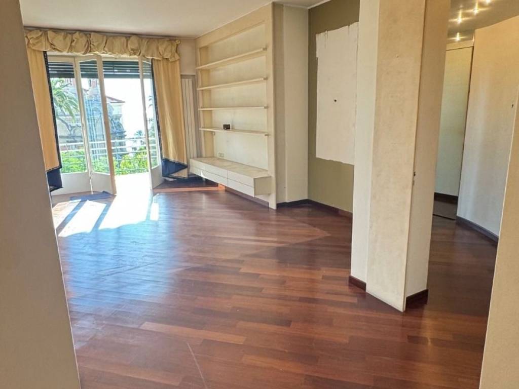 appartamento in vendita a Sanremo