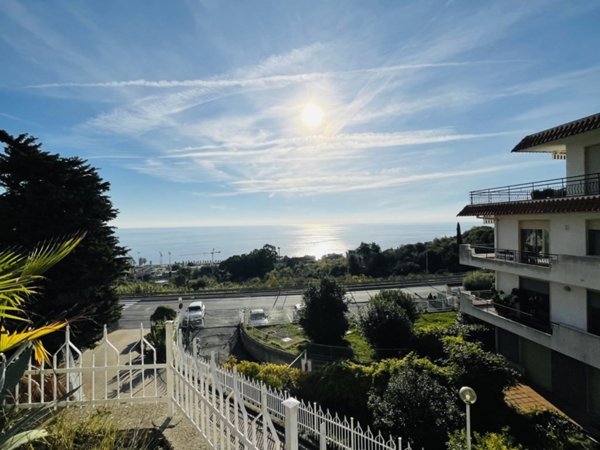 appartamento in vendita a Sanremo
