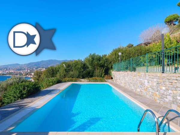 casa indipendente in vendita a Sanremo