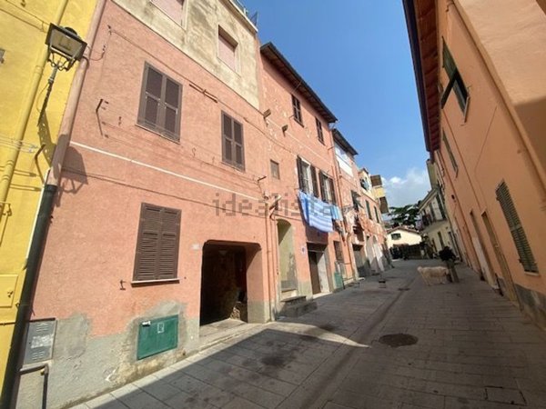 appartamento in vendita a Sanremo in zona Poggio