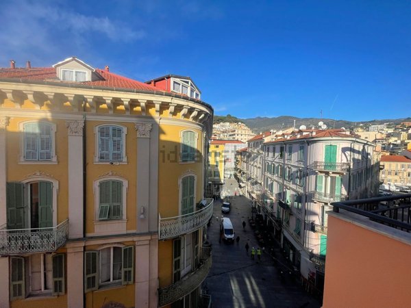 appartamento in vendita a Sanremo