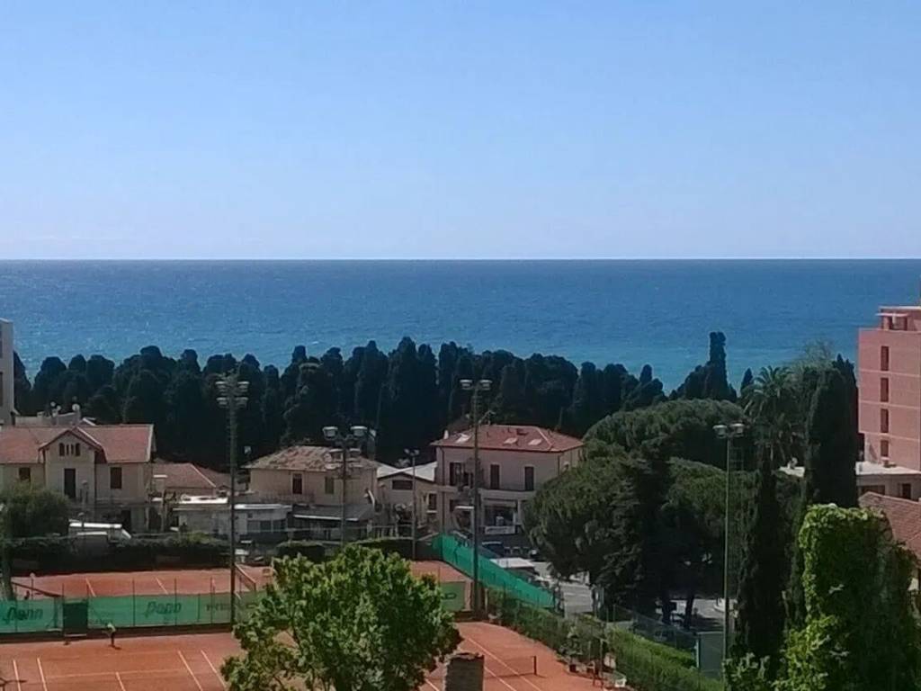 appartamento in vendita a Sanremo