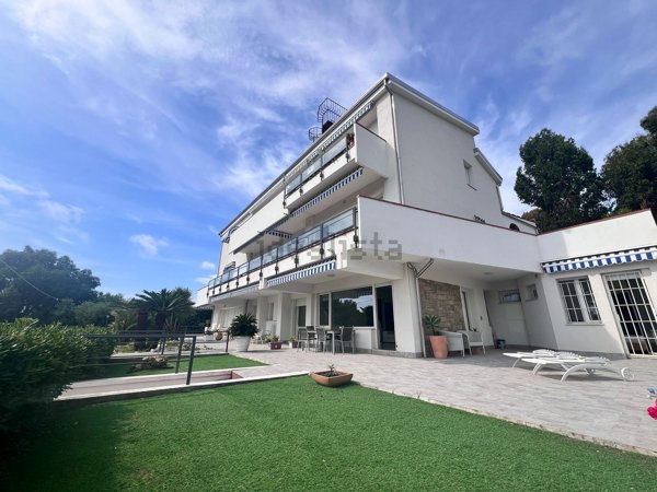 appartamento in vendita a Sanremo in zona Coldirodi