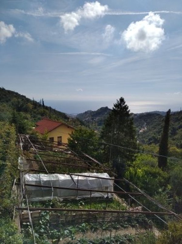casa indipendente in vendita a Sanremo