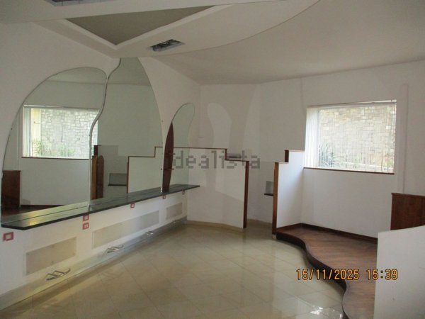 ufficio in vendita a Sanremo