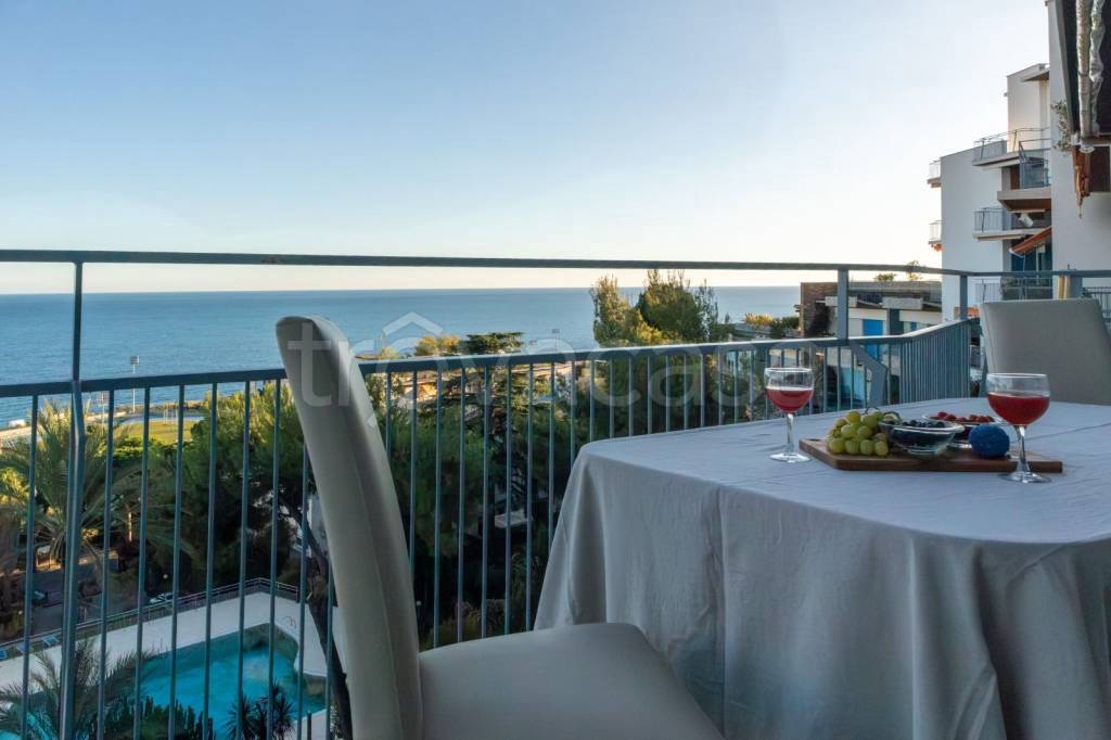 appartamento in vendita a Sanremo