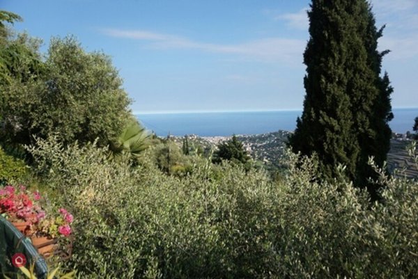 casa indipendente in vendita a Sanremo