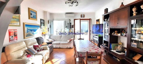 casa semindipendente in vendita a Sanremo