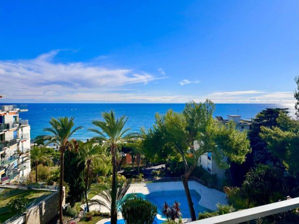 appartamento in vendita a Sanremo