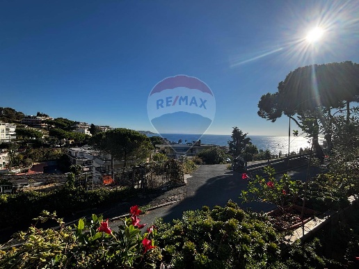 appartamento in vendita a Sanremo in zona Coldirodi