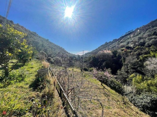 casa indipendente in vendita a Sanremo