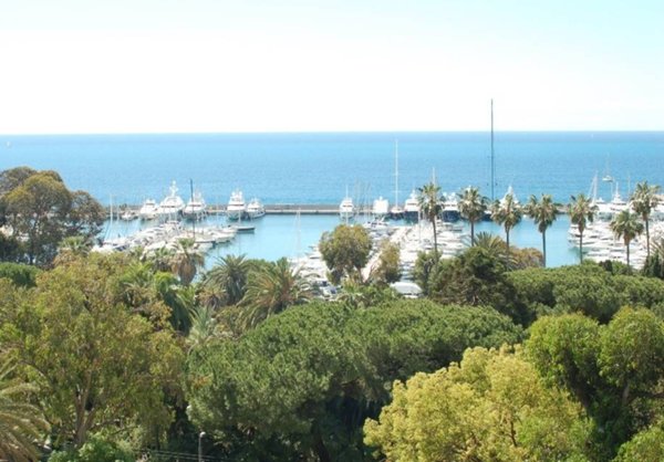 appartamento in vendita a Sanremo