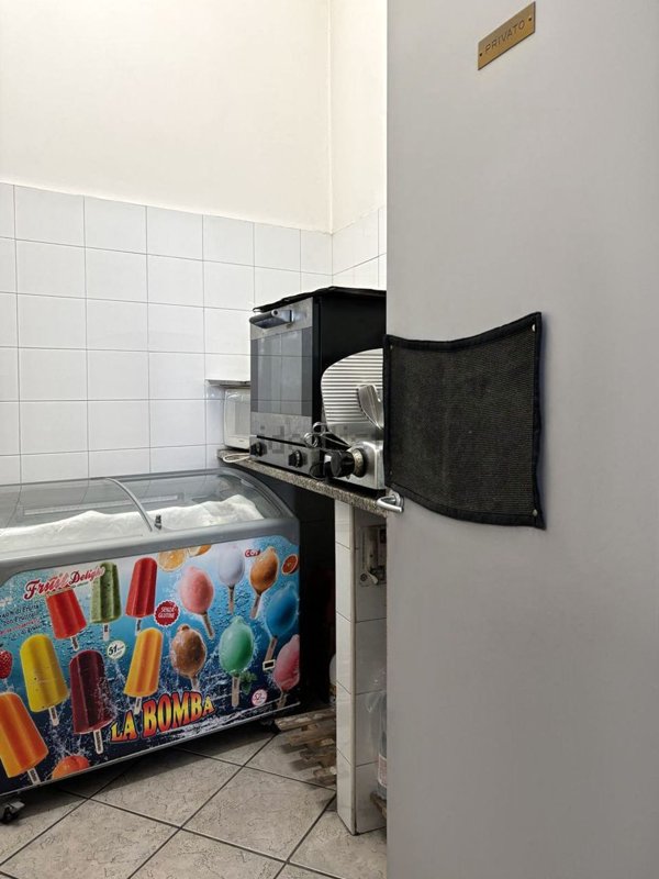 negozio in vendita a Sanremo