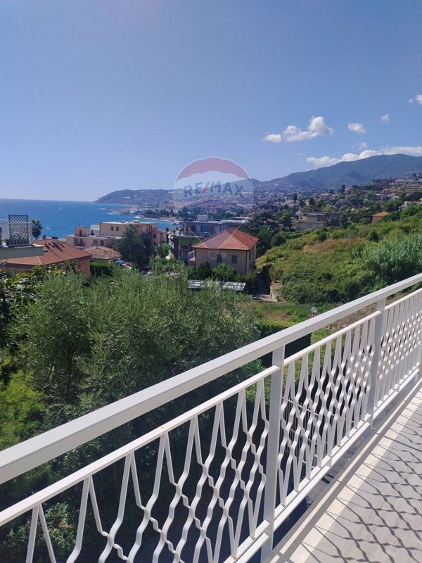 appartamento in vendita a Sanremo