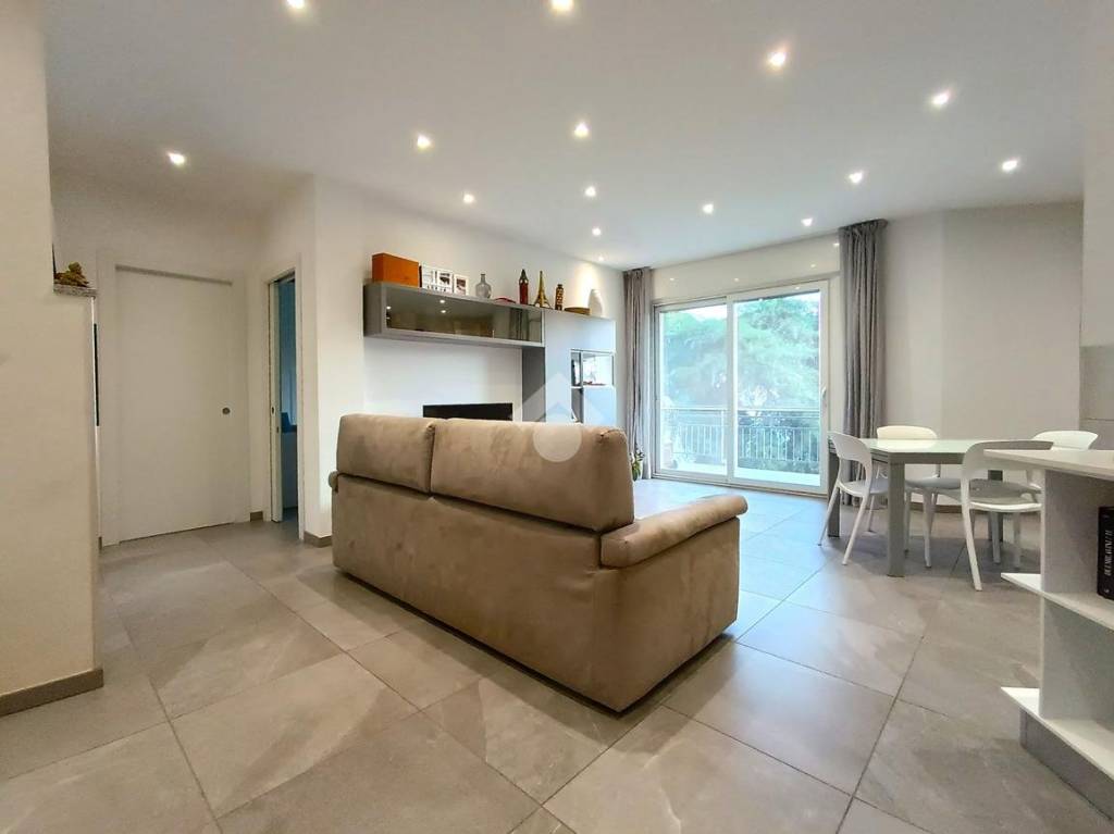 appartamento in vendita a Sanremo