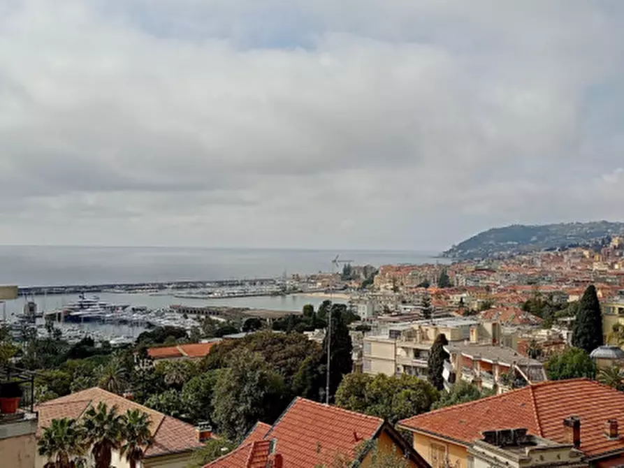 casa indipendente in vendita a Sanremo