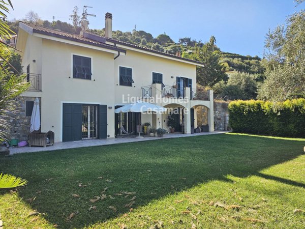 casa indipendente in vendita a Sanremo