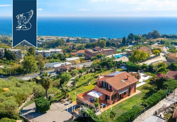casa indipendente in vendita a Sanremo