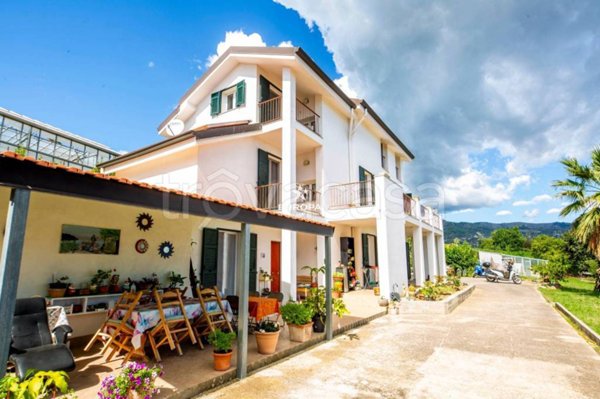 casa indipendente in vendita a Sanremo