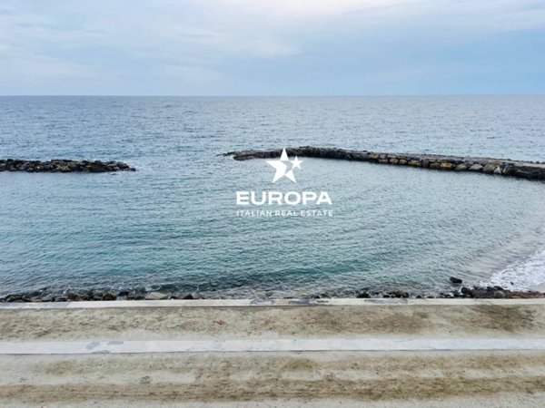 appartamento in vendita a Sanremo