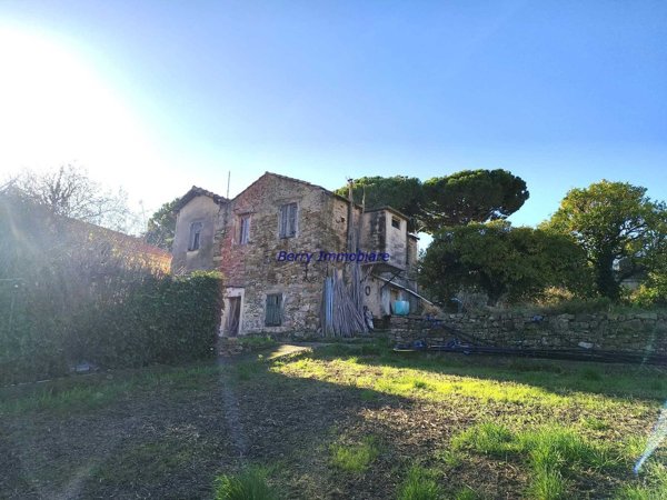 casale in vendita a Sanremo in zona Coldirodi