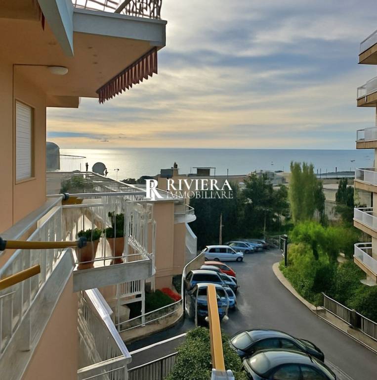 appartamento in vendita a Sanremo