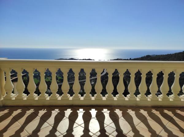 casa indipendente in vendita a Sanremo