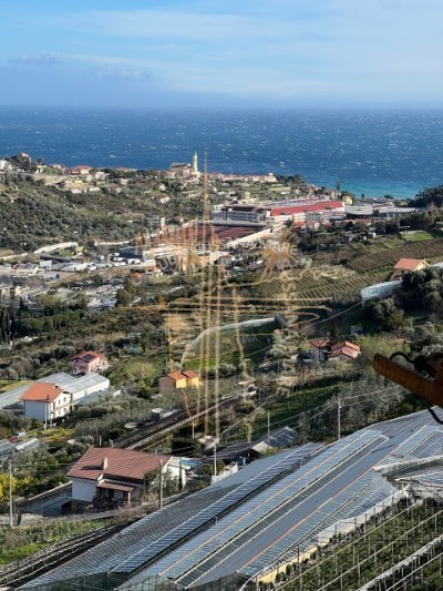 appartamento in vendita a Sanremo in zona Poggio