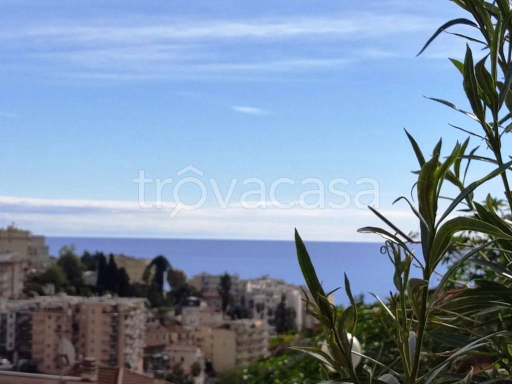 appartamento in vendita a Sanremo