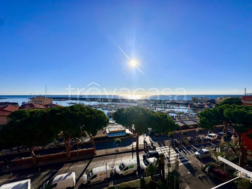 appartamento in vendita a Sanremo