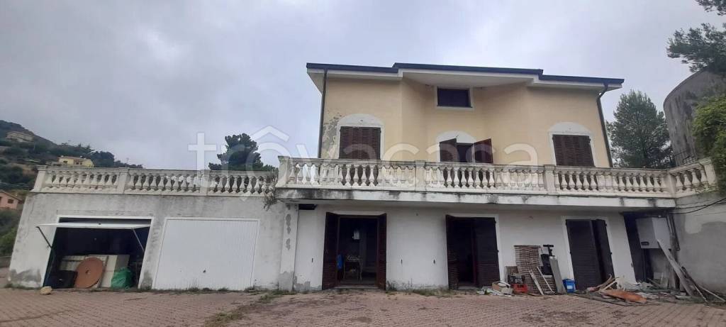 casa indipendente in vendita a Sanremo