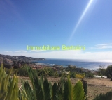 casa indipendente in vendita a Sanremo