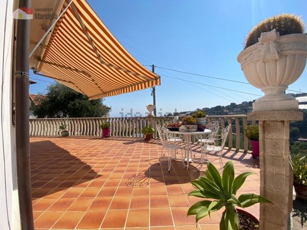casa indipendente in vendita a Sanremo