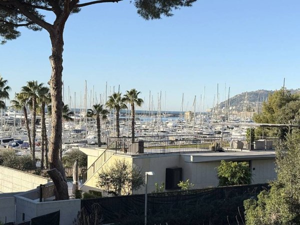 appartamento in vendita a Sanremo